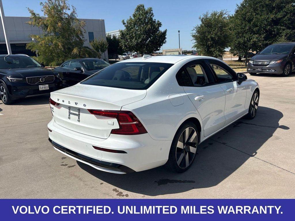 Volvo S60 2024