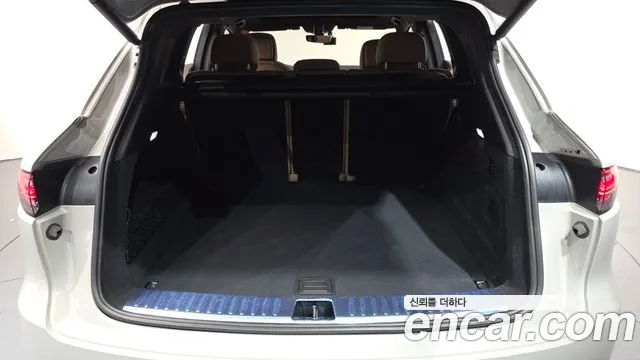 Porsche Cayenne 2022