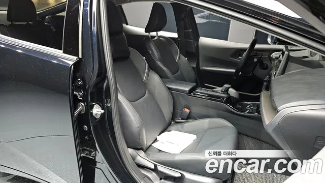Toyota Prius 2024