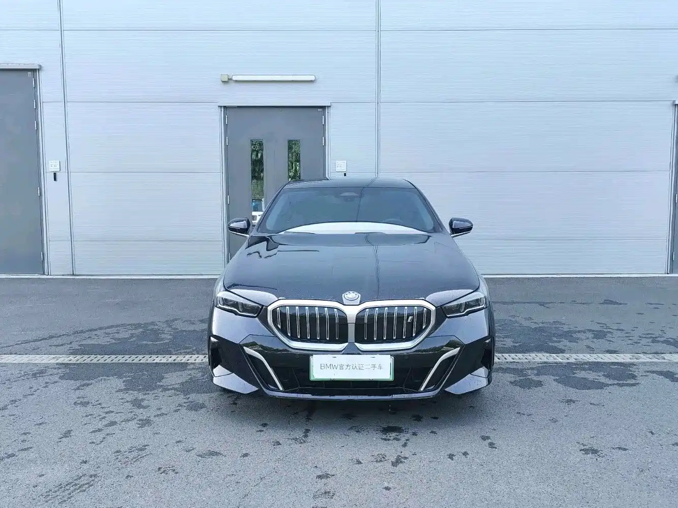 BMW i5 2025