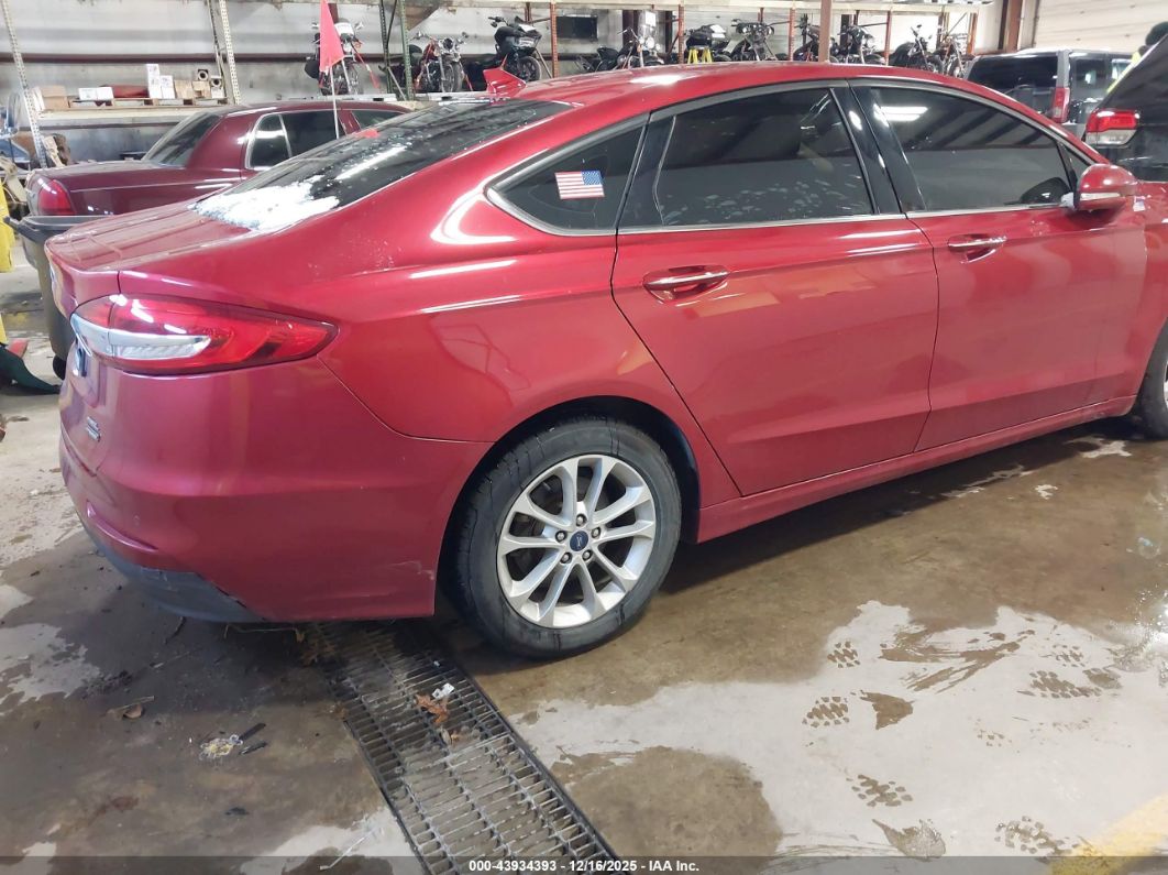 Ford Fusion 2020