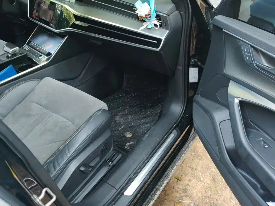Audi A6 2021