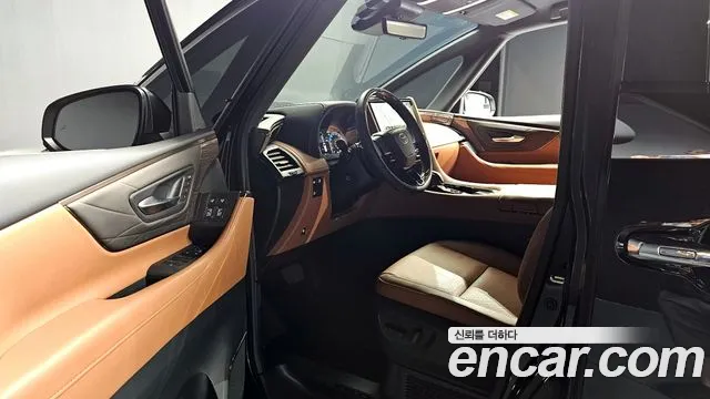 Toyota Alphard 2024