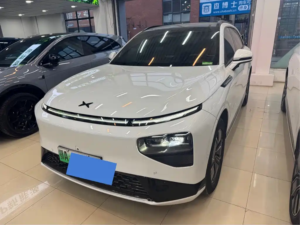 Xpeng G9 2023