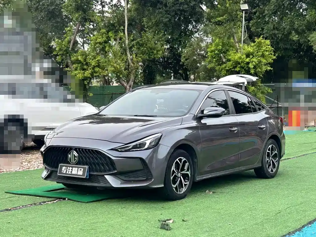 MG MG5 2021