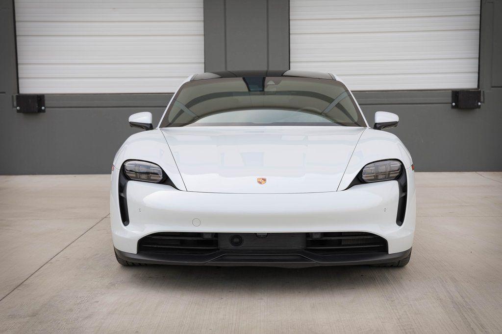 Porsche Taycan 2022