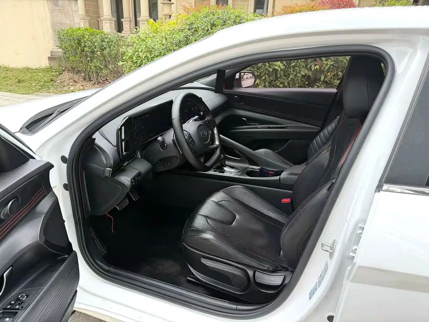 Hyundai Elantra 2021