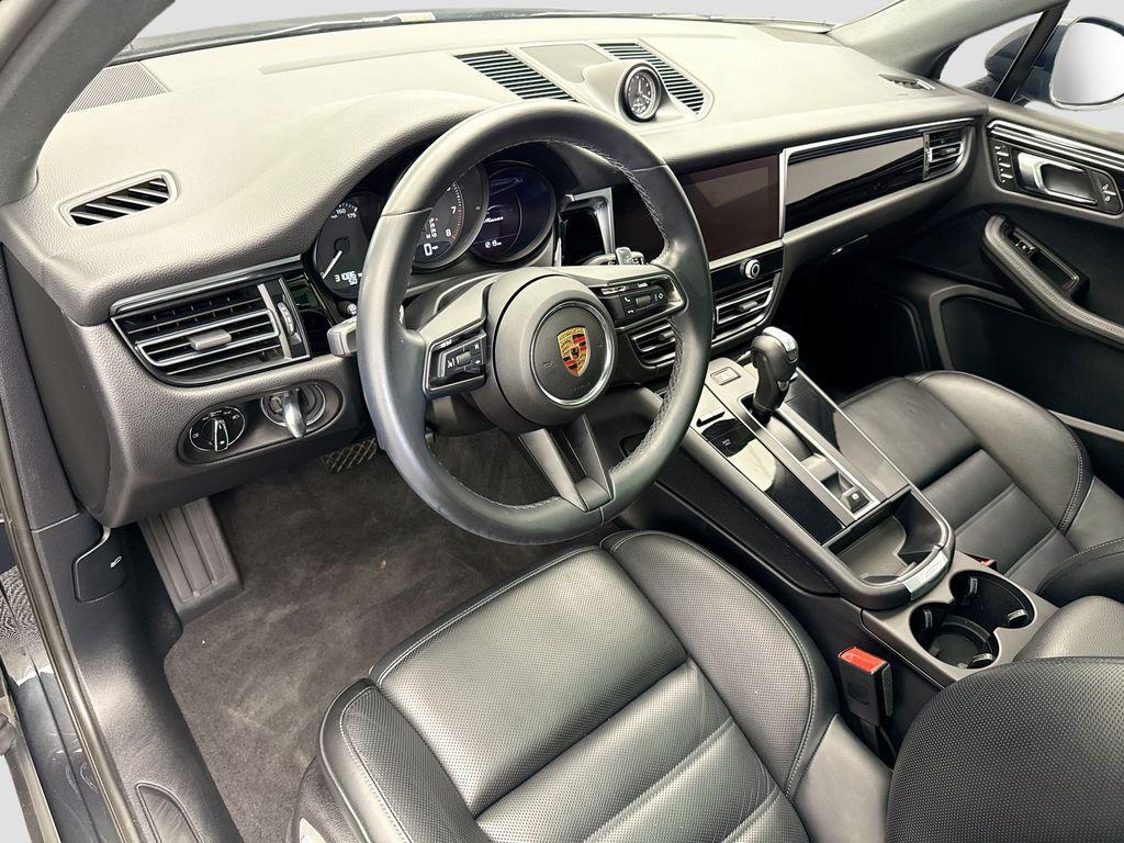 Porsche Macan 2024