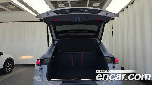 Porsche Cayenne 2021