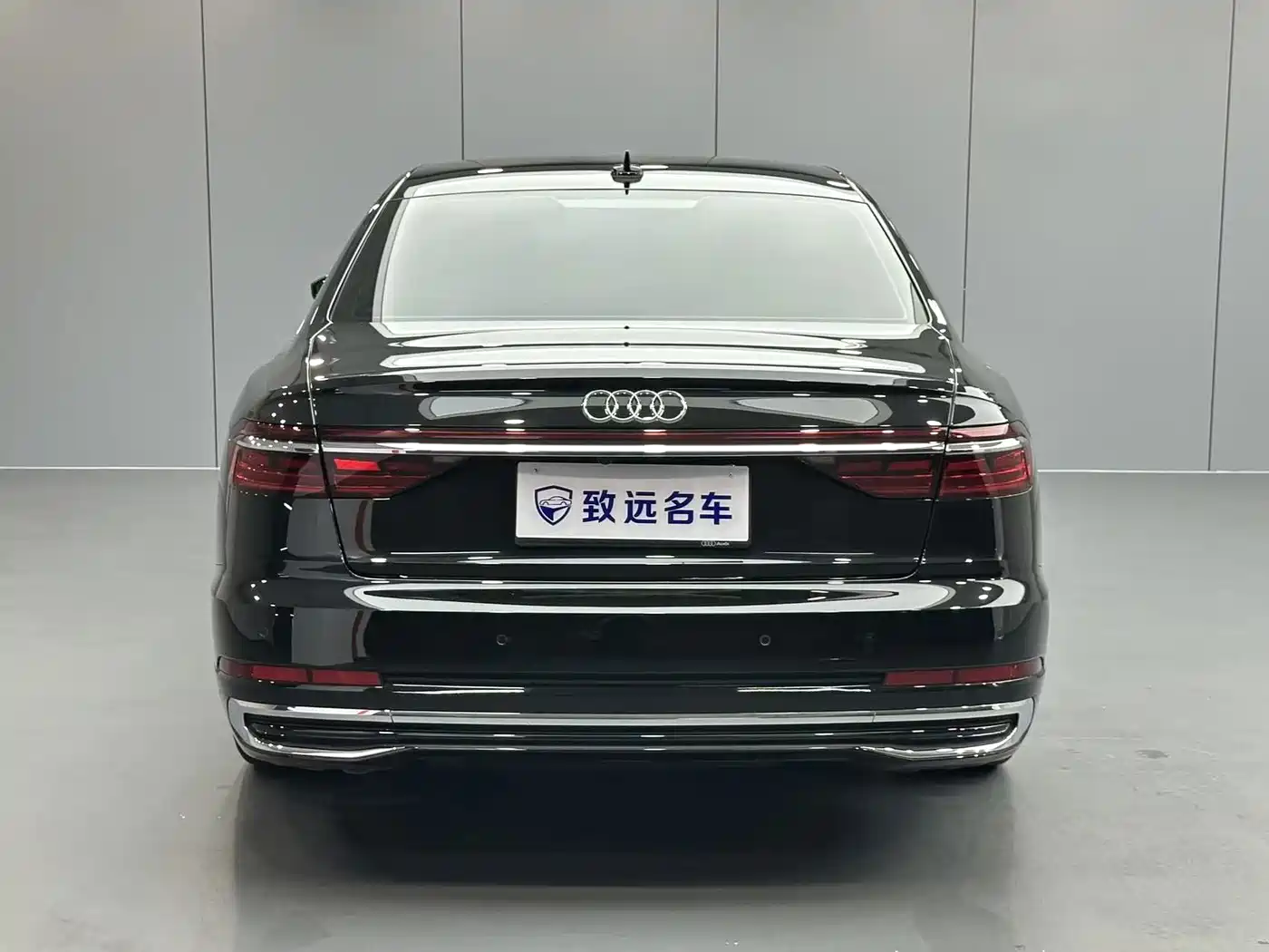 Audi A8 2024