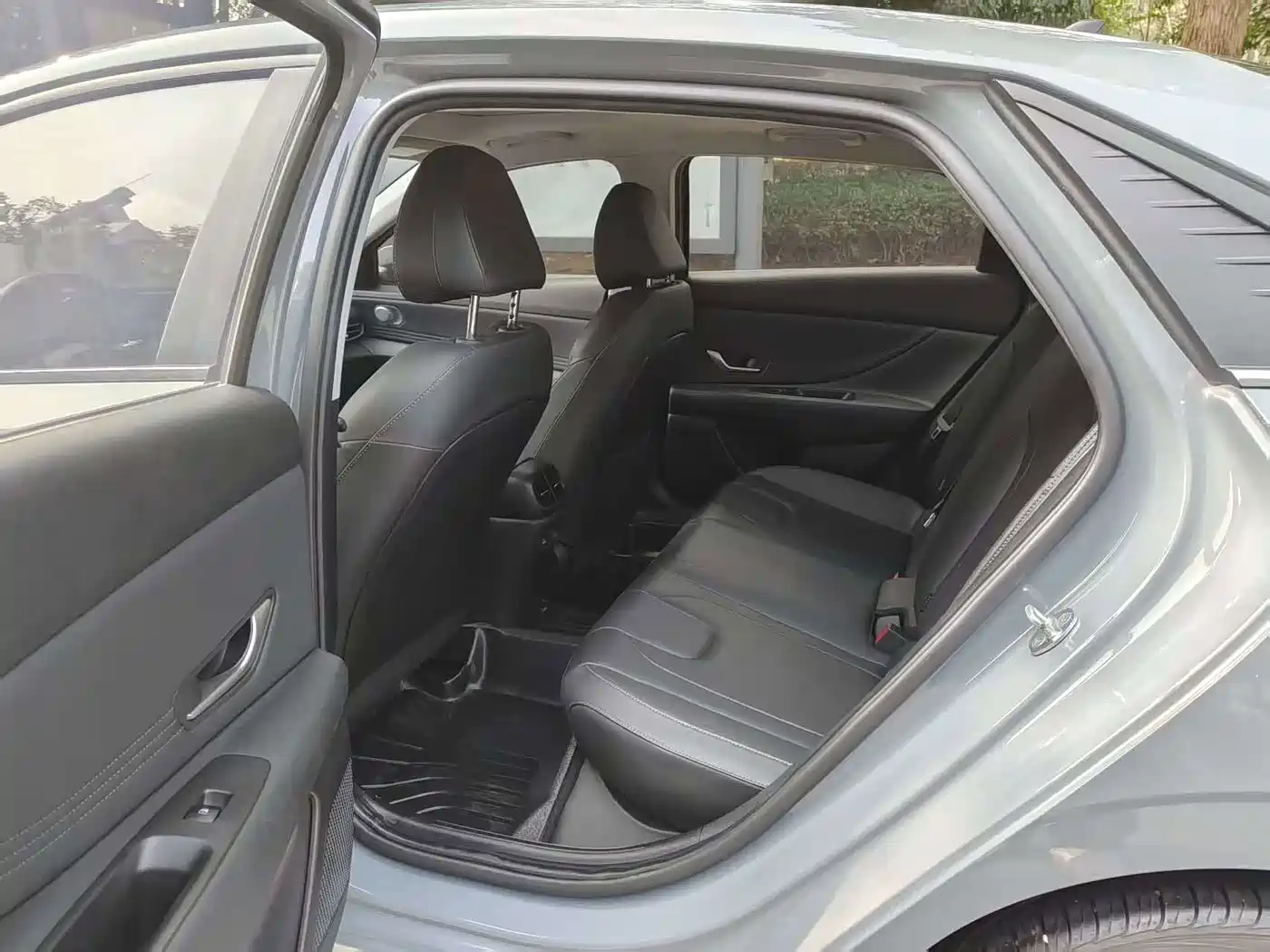 Hyundai Elantra 2023