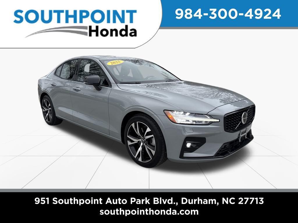 Volvo S60 2025