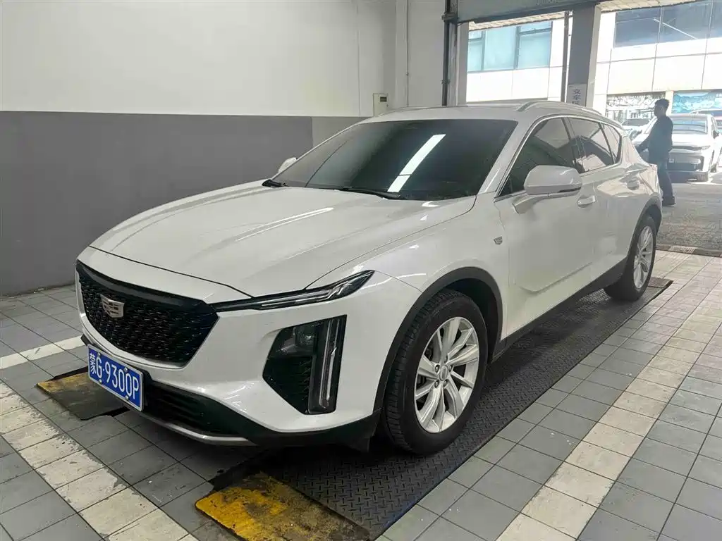 Cadillac GT4 2024
