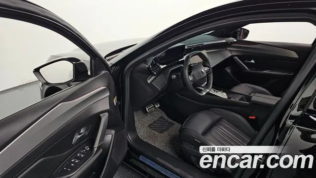 Peugeot 408 2023