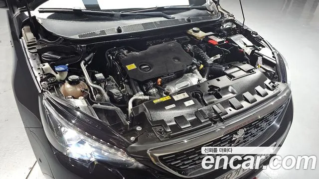 Peugeot 308 2021