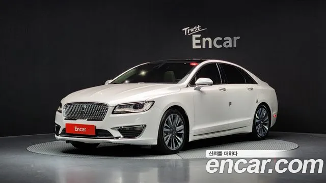 Lincoln MKZ 2020