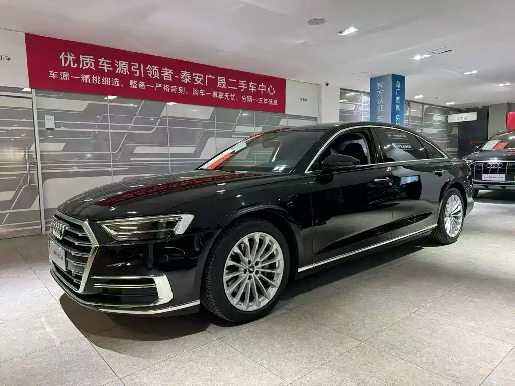 Audi A8 2022