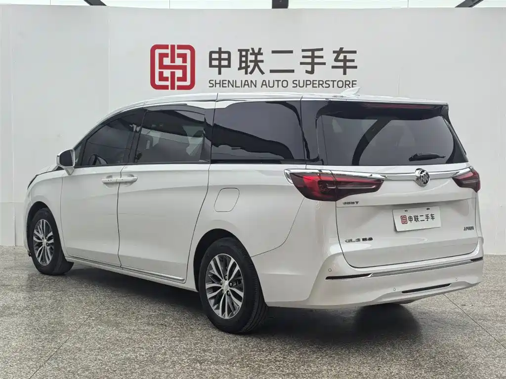 Buick GL8 2022