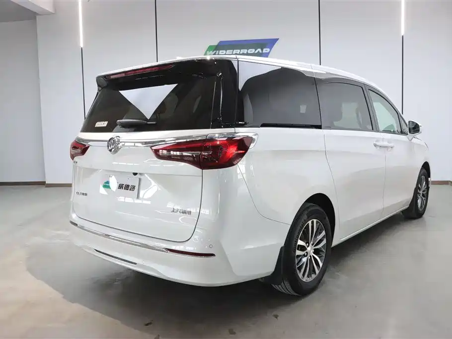 Buick GL8 2022
