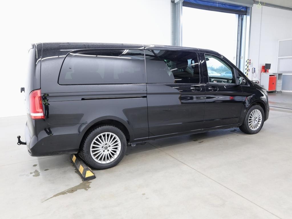 Mercedes-Benz V 300 2024