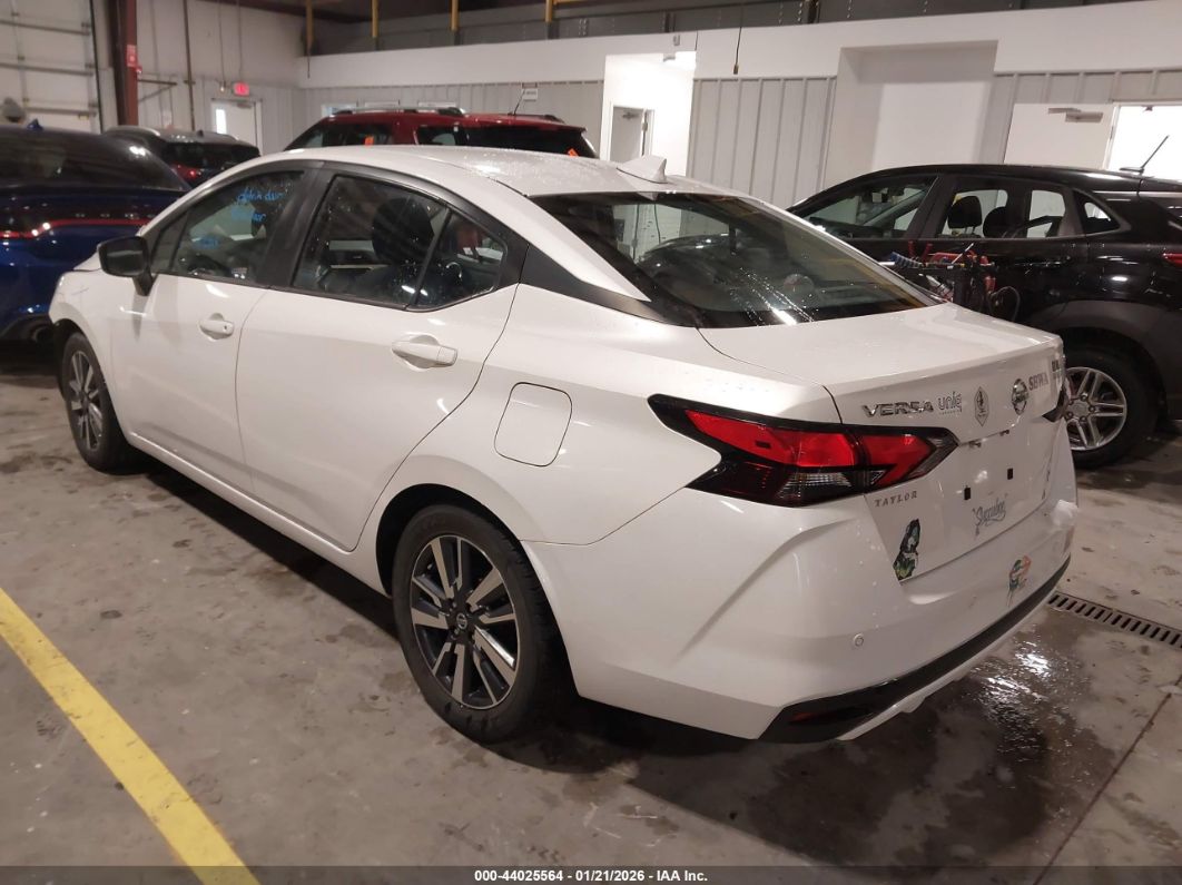 Nissan Versa 2021