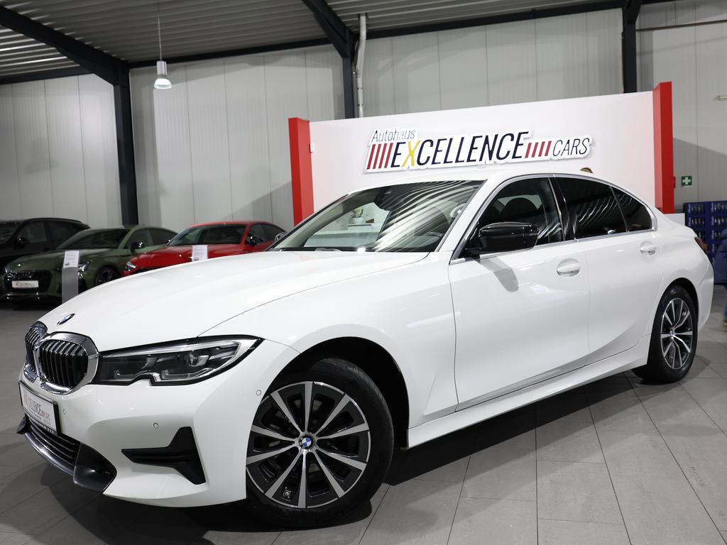BMW 318 2022