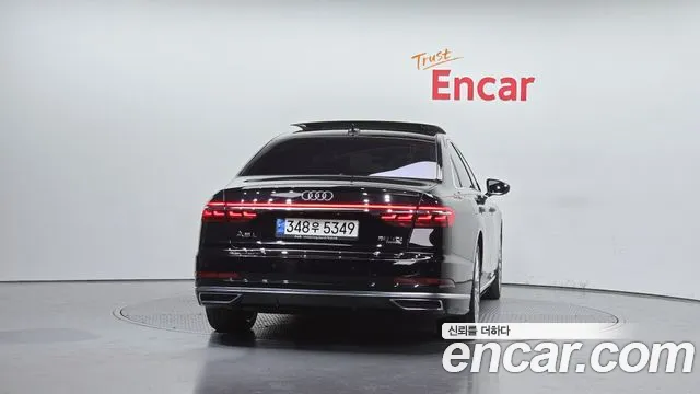 Audi A8 2021
