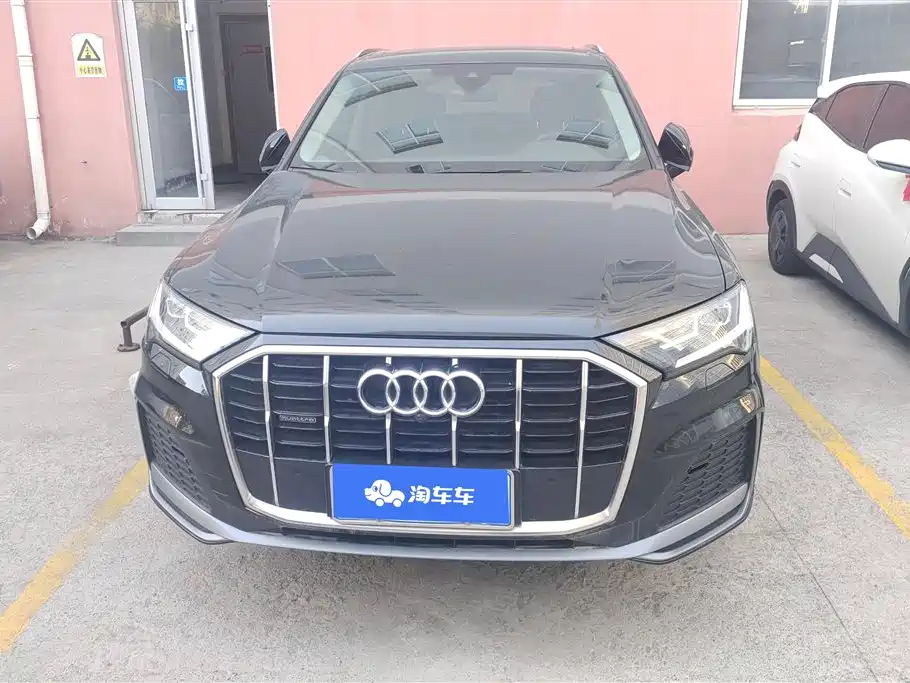Audi Q7 2022