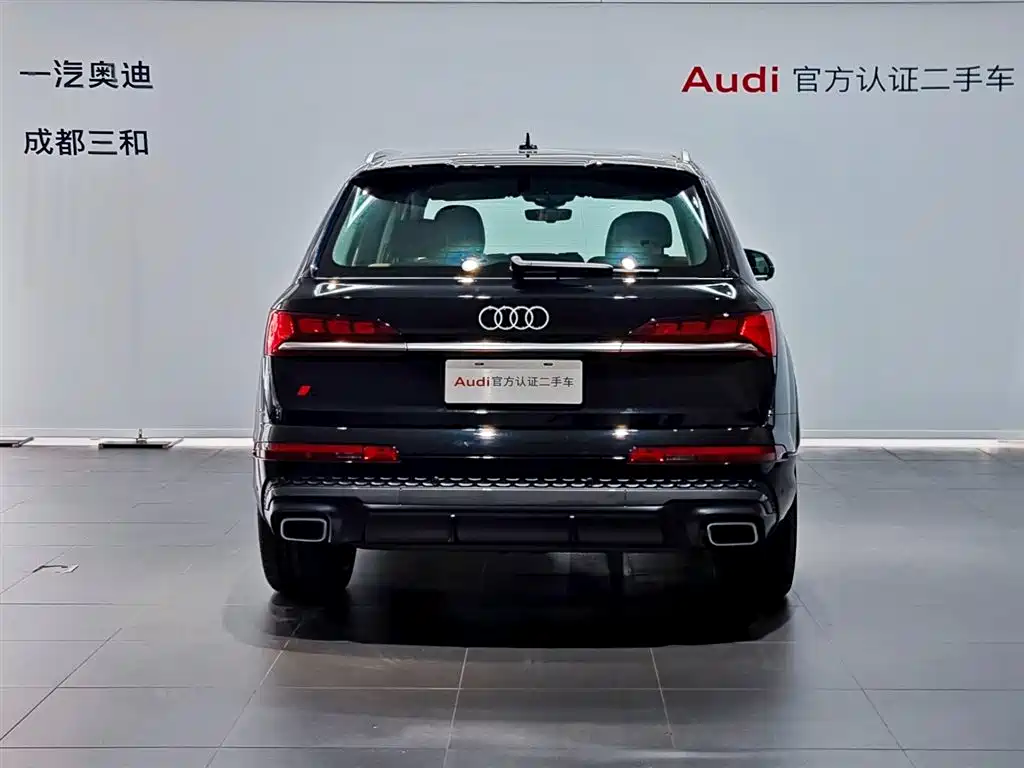 Audi Q7 2025