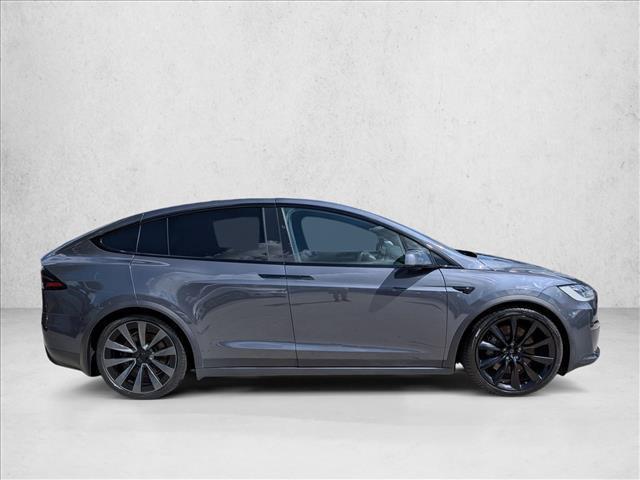 Tesla Model X 2022