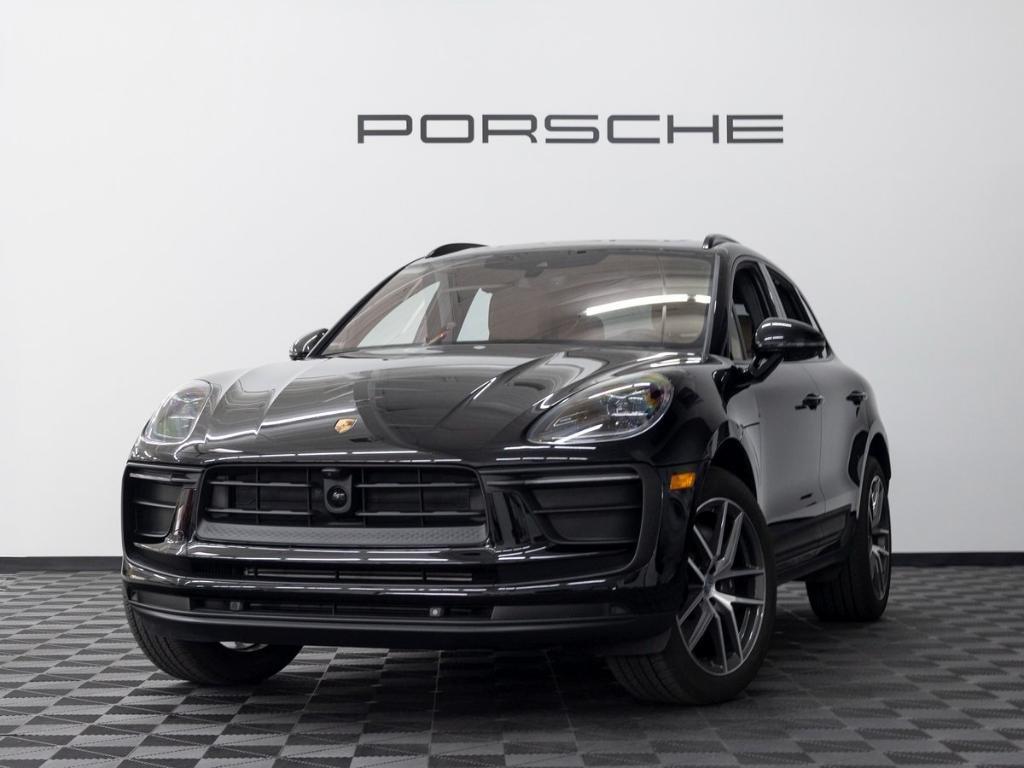 Porsche Macan 2025