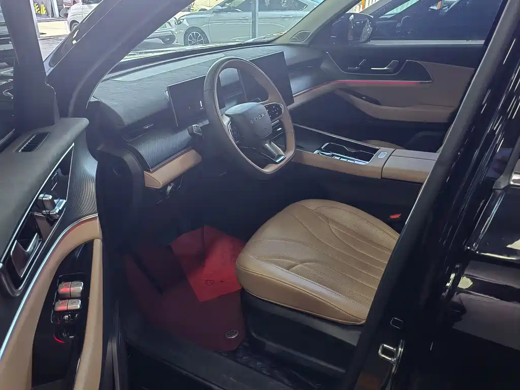 CHERY Tiggo 8L 2024