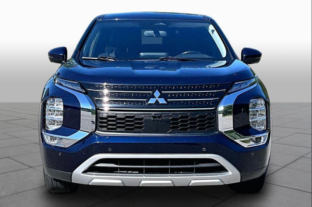 Mitsubishi Outlander 2025