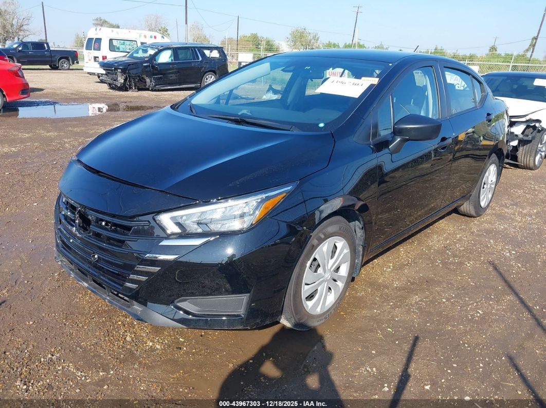 Nissan Versa 2025