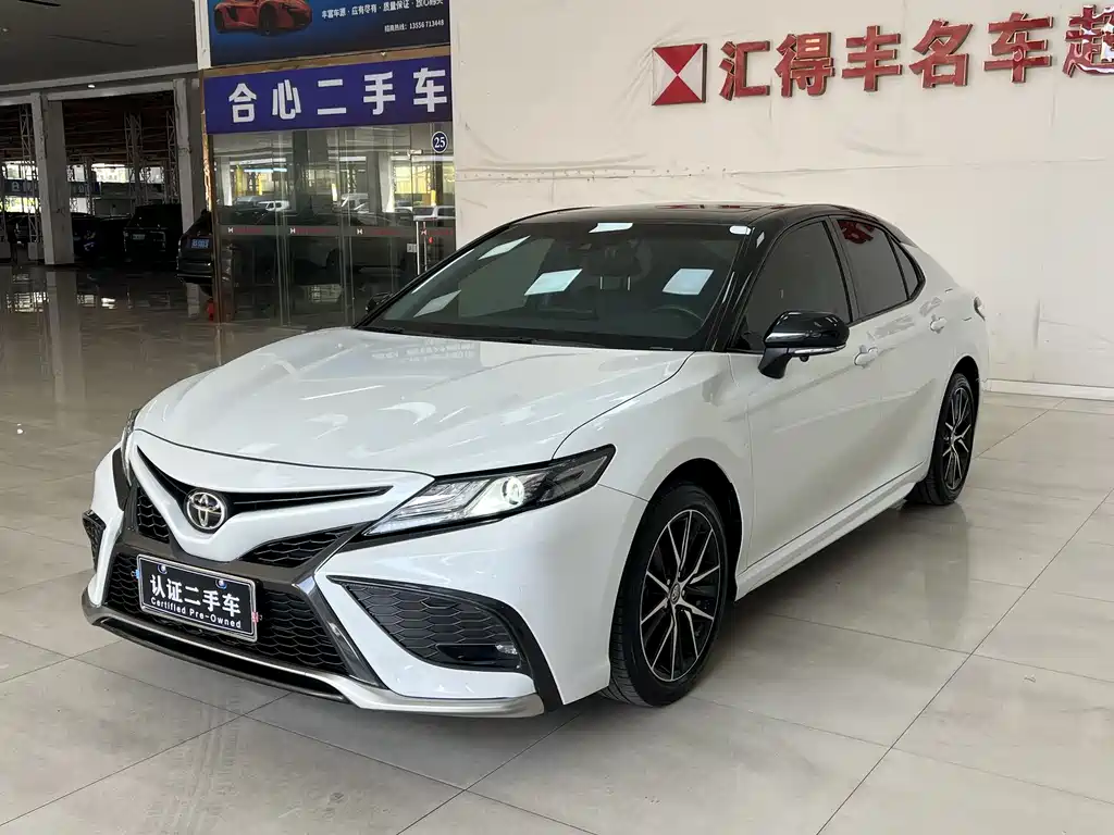 Toyota Camry 2024
