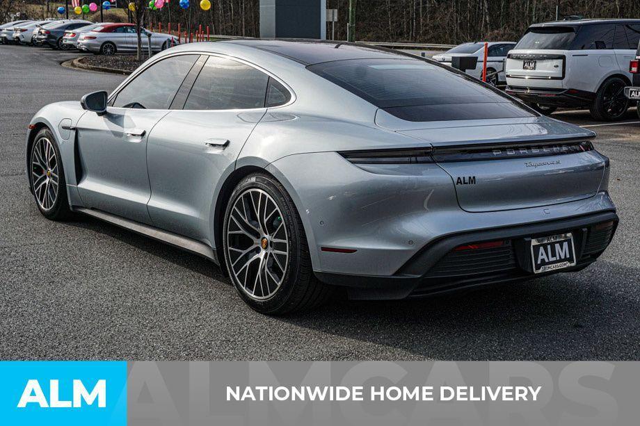 Porsche Taycan 2023
