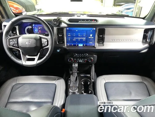 Ford Bronco 2023