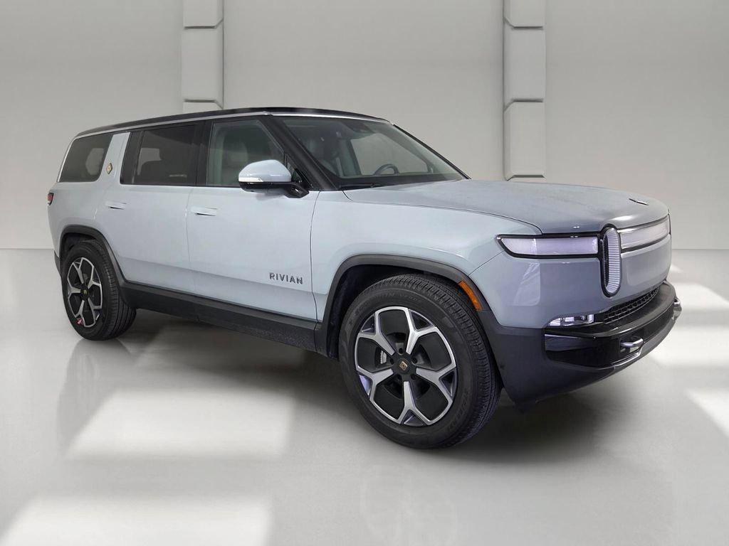 Rivian R1S 2024