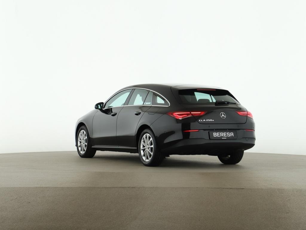 Mercedes-Benz CLA 250 SHOOTING BRAKE 2022