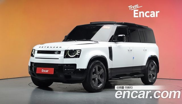 Land Rover Defender 2025