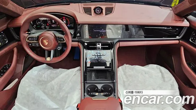 Porsche Panamera 2025
