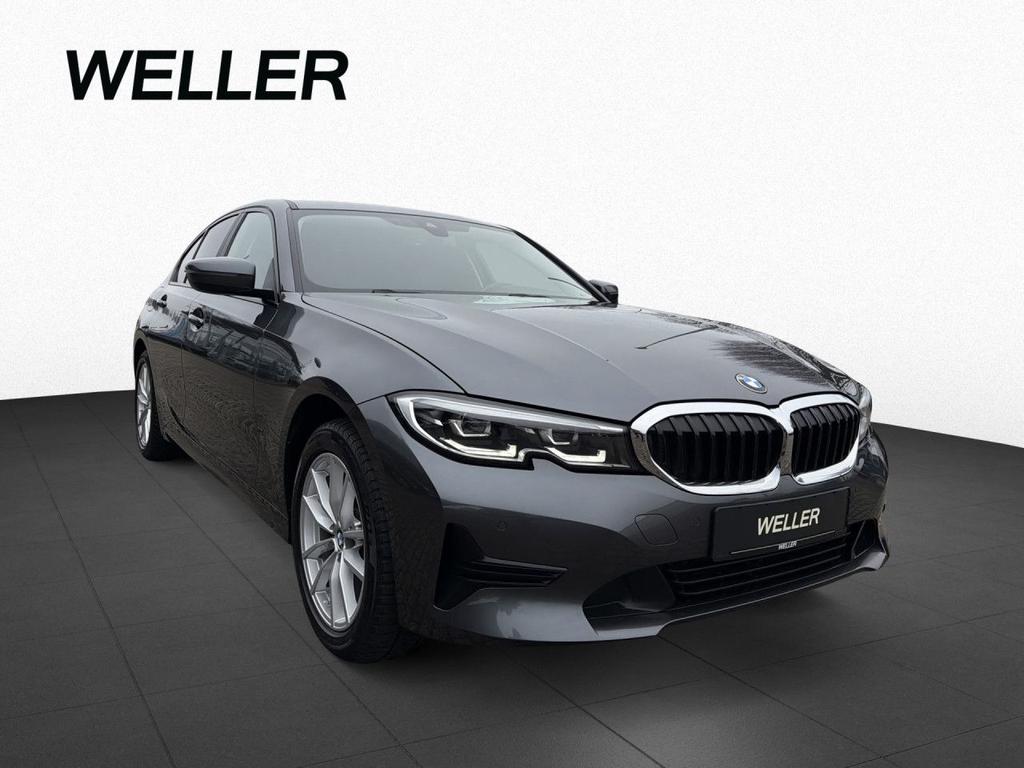 BMW 320 2021