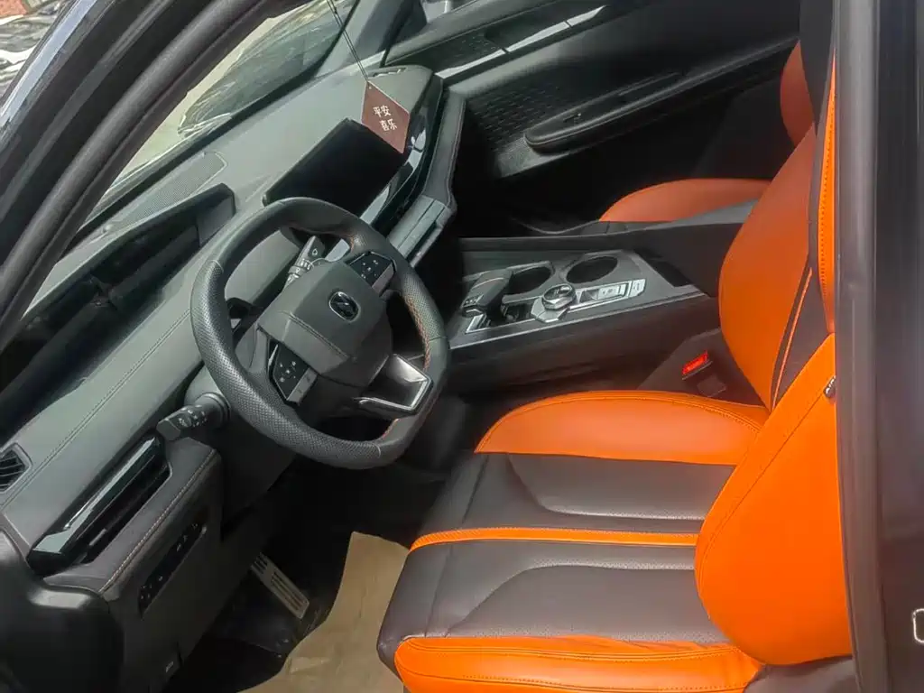 Changan UNI-V 2024