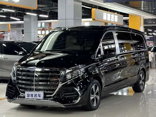 Mercedes-Benz Vito 2025