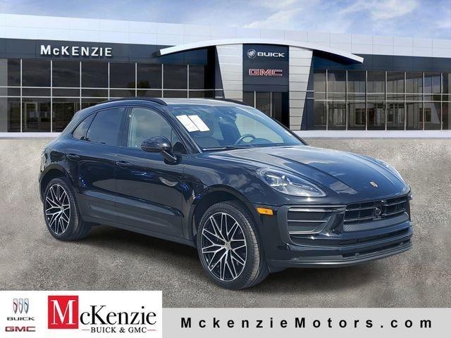 Porsche Macan 2024