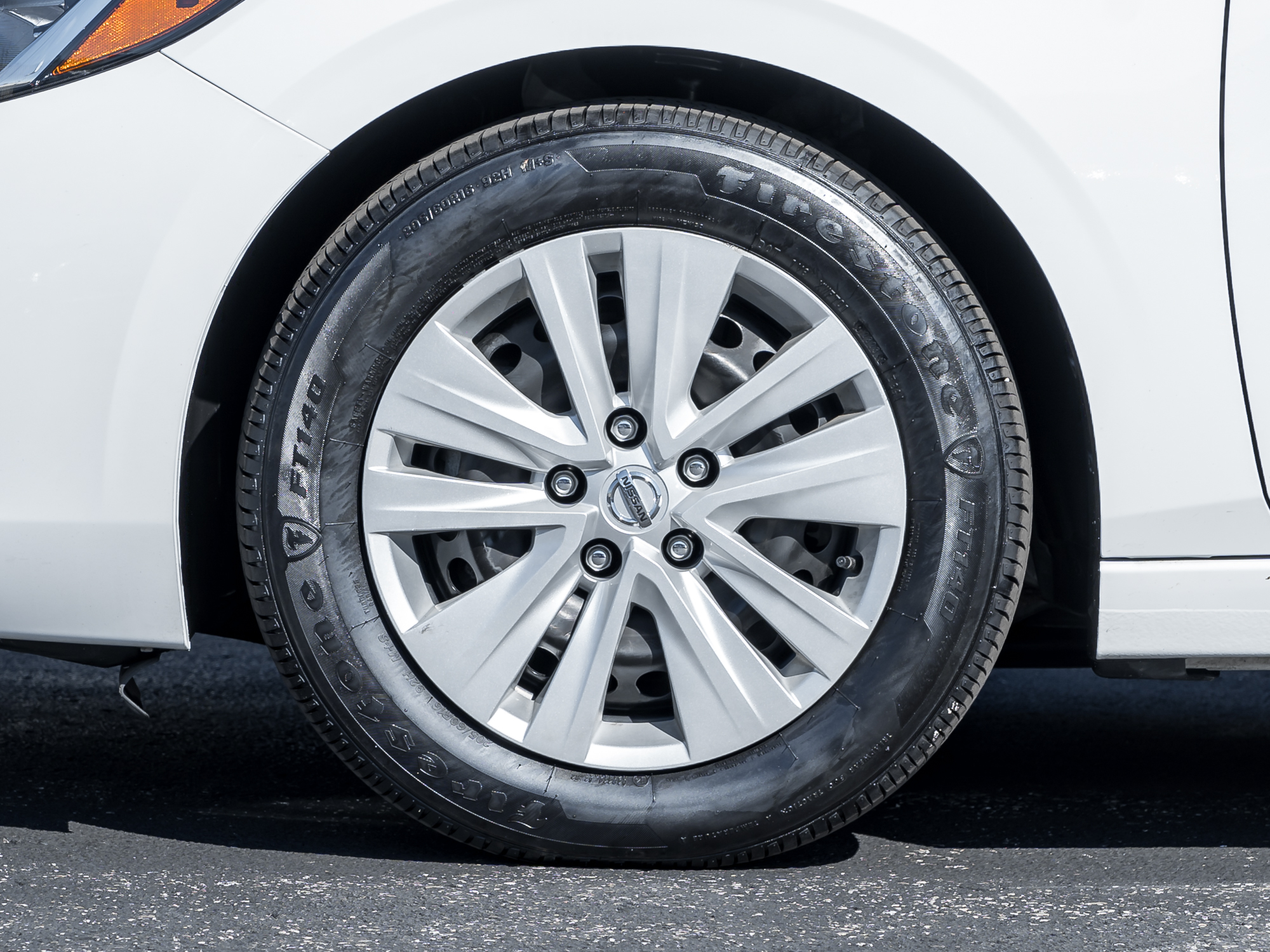 Nissan Sentra 2023