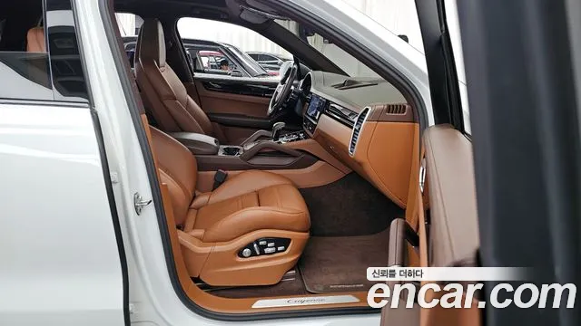 Porsche Cayenne 2020