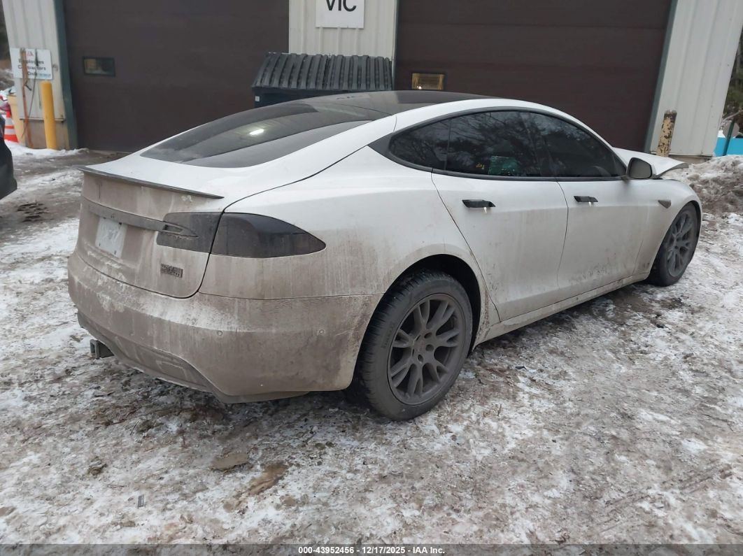 Tesla Model S 2021