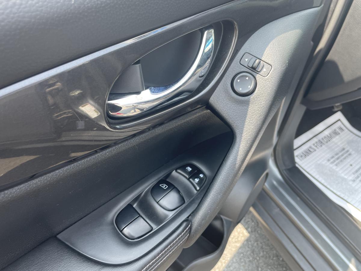 Nissan Rogue 2020