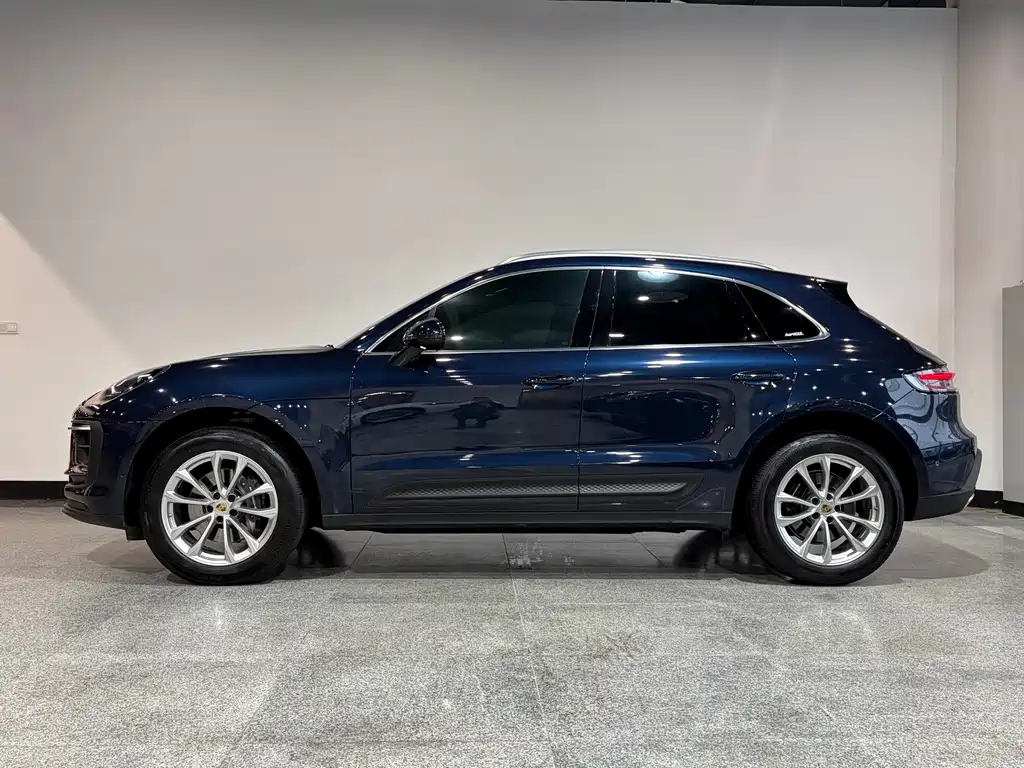 Porsche Macan 2022